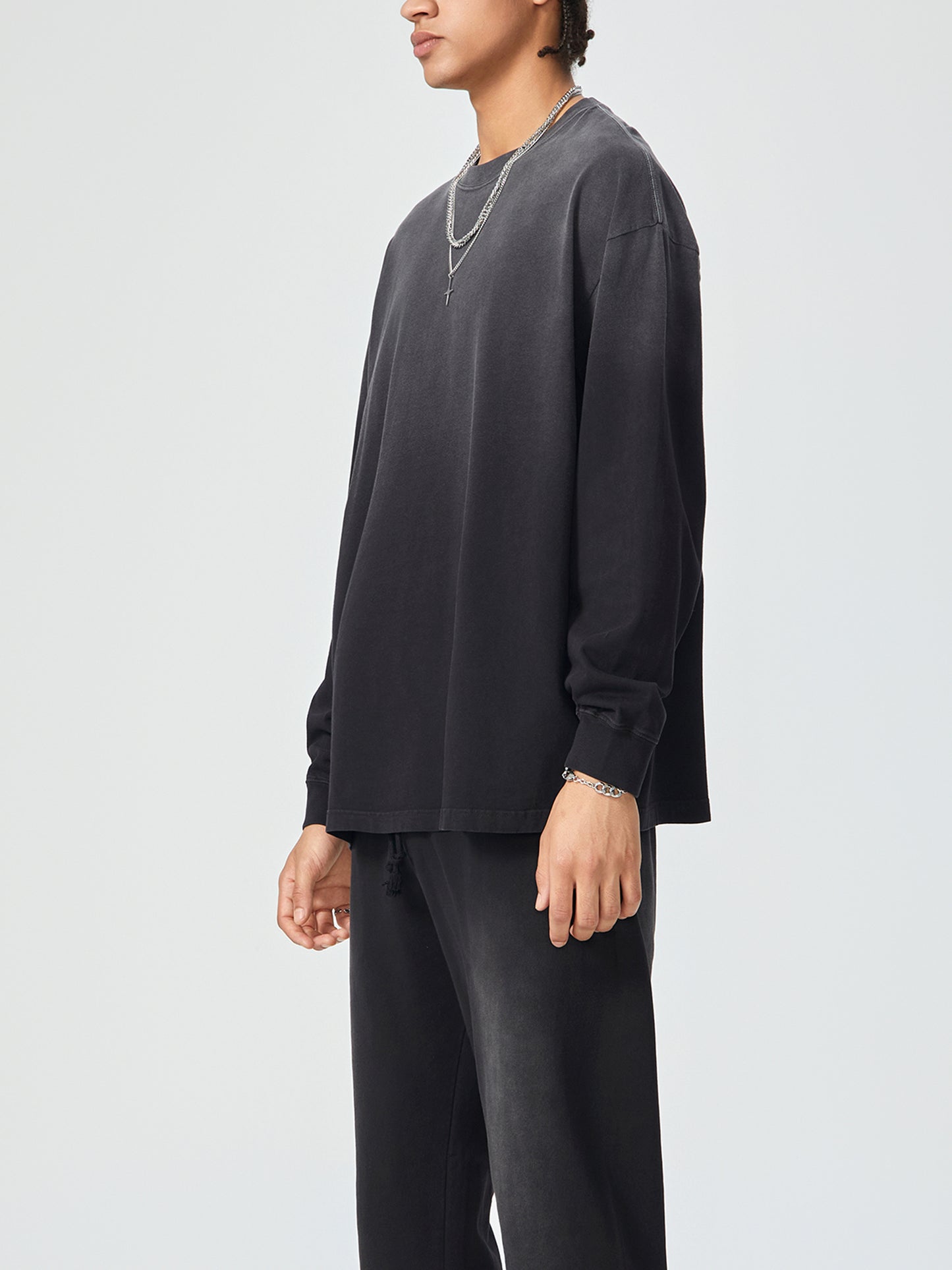 Sun-faded Gradient : Washed Long Sleeve Tee